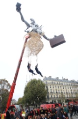 Rue Libre! Paris 2016 65 * 5184 x 3456 * (4.89MB)